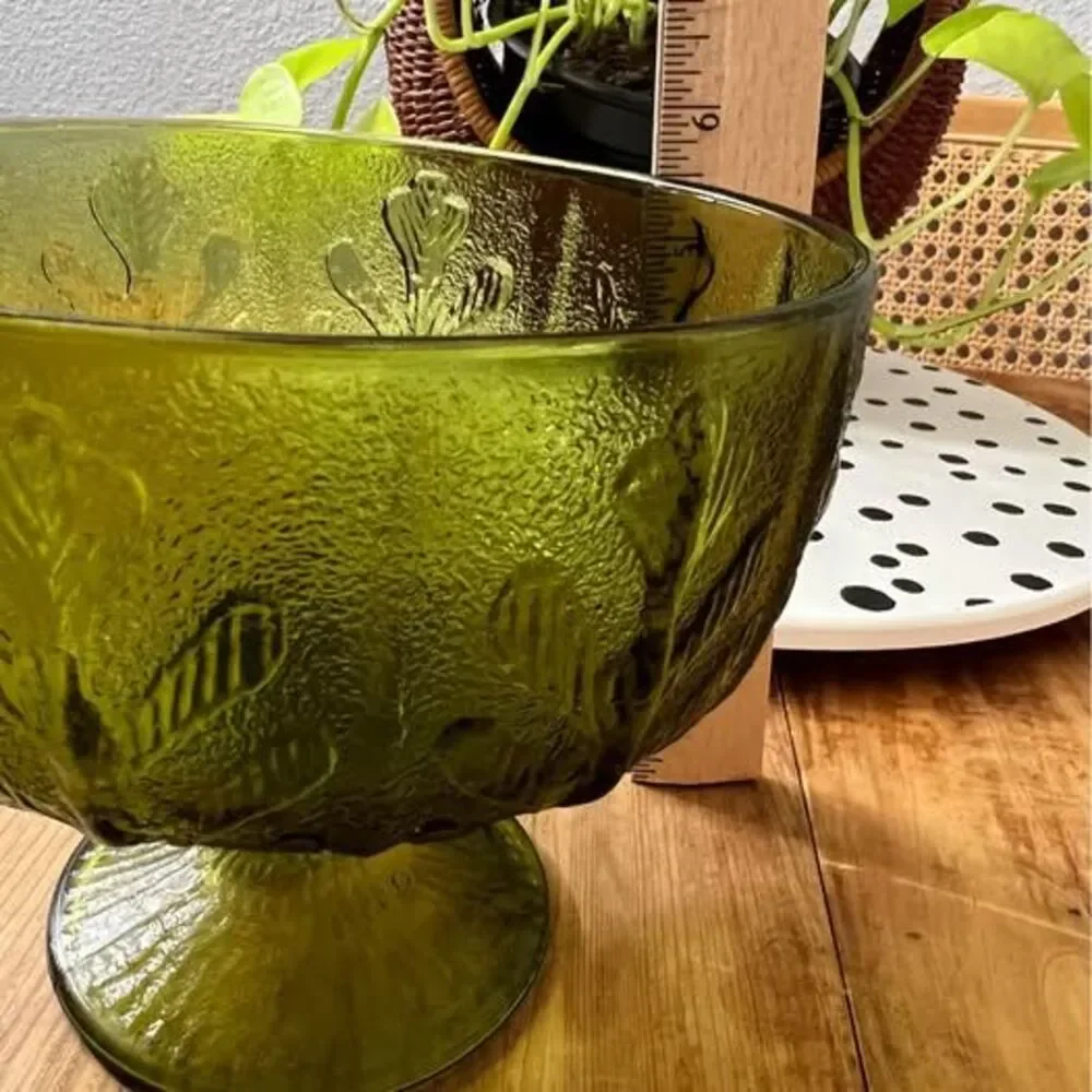 Indiana Glass Oak Leaf Green Design, Footed Bowl Circa 1975